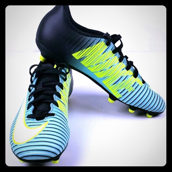 Nike Shoes - Nike Mercurial Soccer Cleats Size 9 Women’s  *EUC*
